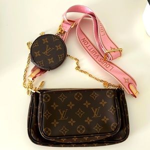 LV Multi Pochette Monogram Canvas bag with pink strap